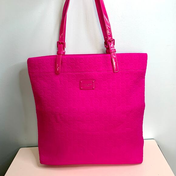 Michael Kors Hot Pink Jet Set Neoprene Tote Bag - Picture 2 of 9